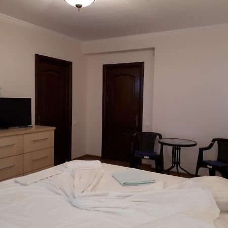 Vila "Livia" Hotel Techirghiol Kültér fotó