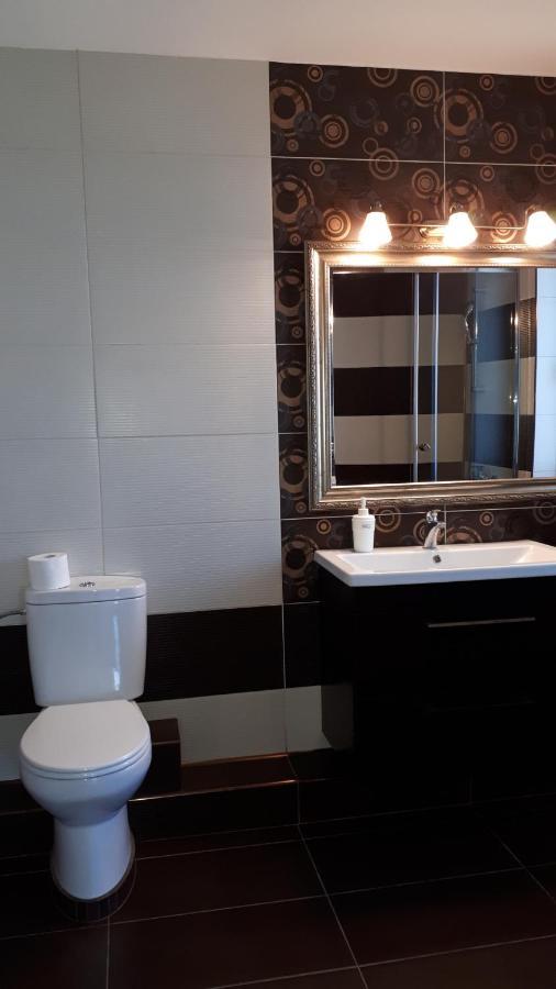 Vila "Livia" Hotel Techirghiol Kültér fotó
