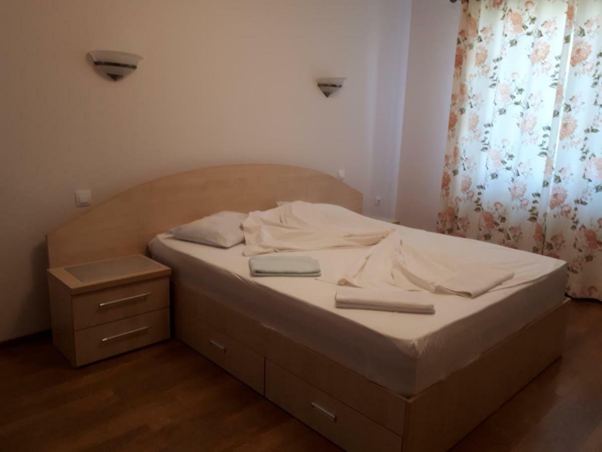 Vila "Livia" Hotel Techirghiol Kültér fotó