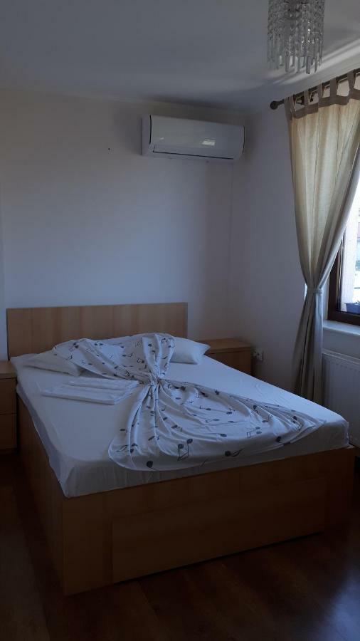 Vila "Livia" Hotel Techirghiol Kültér fotó